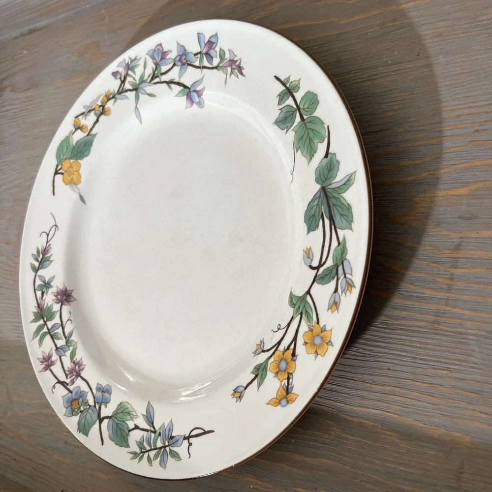 Citation Woodhill  Floral Rim 10-1/2